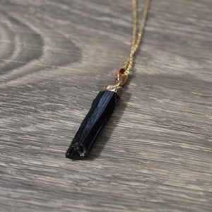 🚫SOLD🚫🖤 Black Tourmaline Crystal Necklace✨